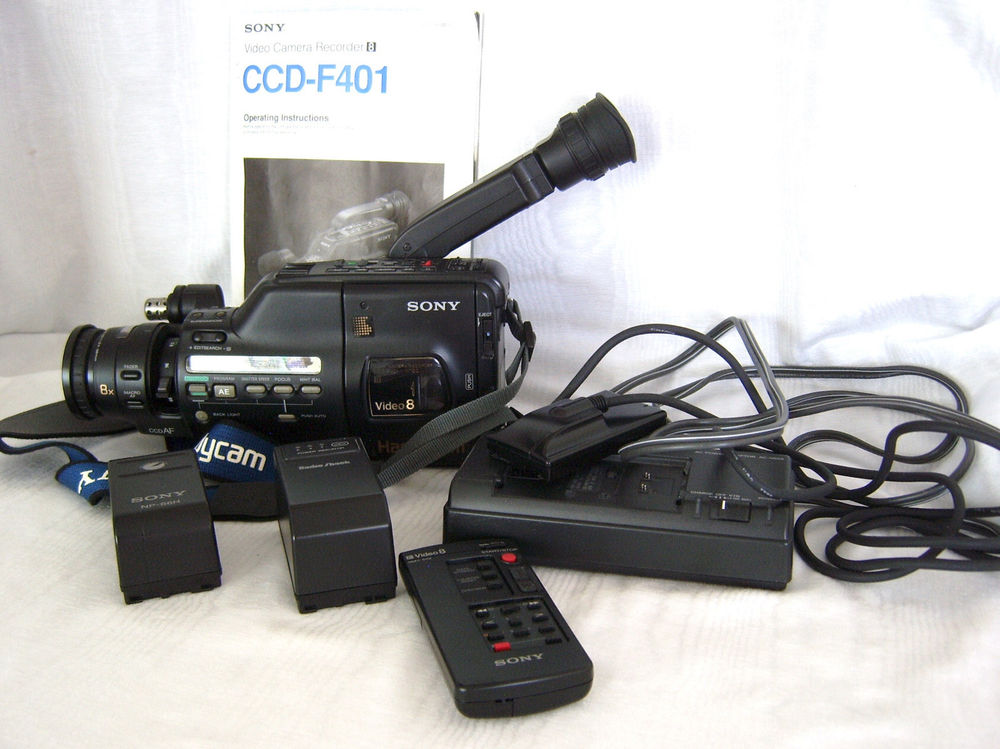 Sony Handycam Ccd-tr82 Stereo 8mm Video 8 Camcorder Battery
